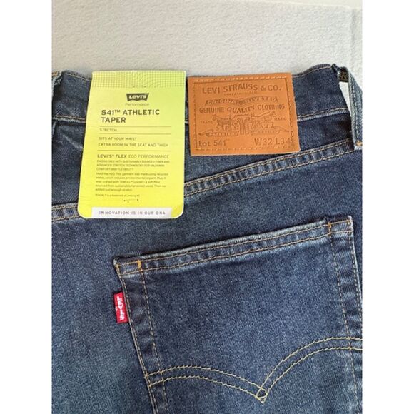 Levi's 541 Men's Athletic Taper Stretch Relaxed Jeans in Dark Blue - Picture 6 of 6